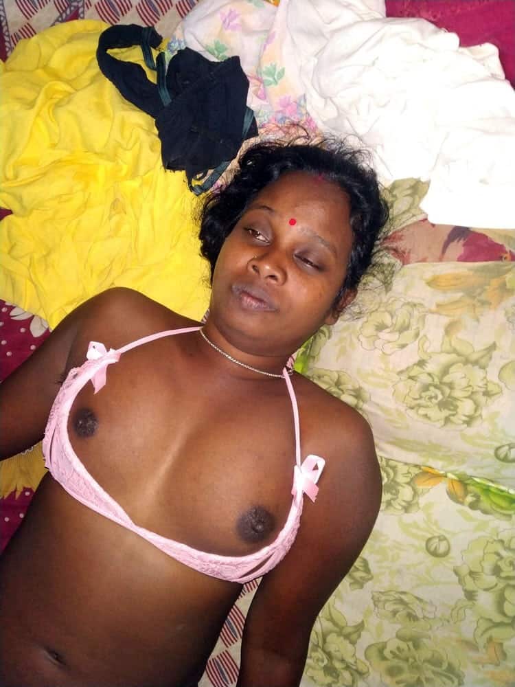 Village Bhabhi nude pics collection online 3