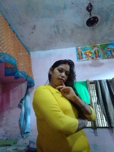 Village bhabhi topless boobs show for lover 1