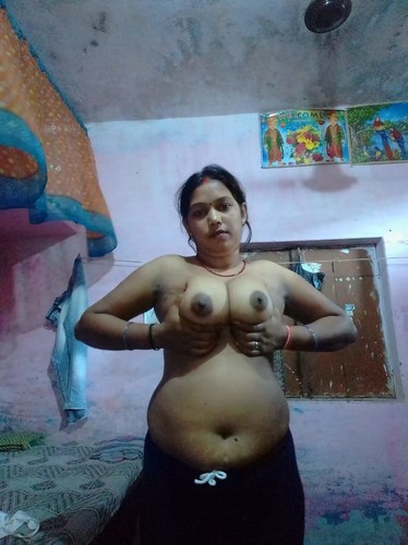 Village bhabhi topless boobs show for lover 4