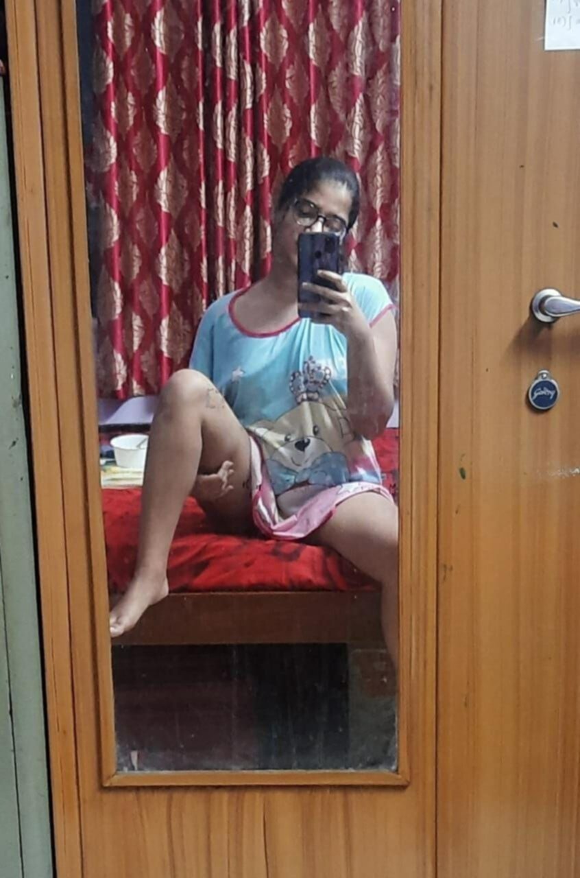 Virgin college girl naked selfie photos sharing 3