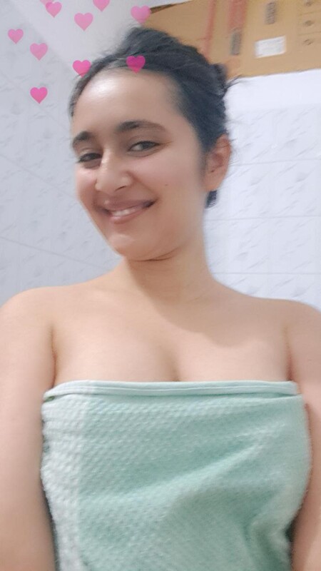 Virgin Indian GF topless small boobs showing 5