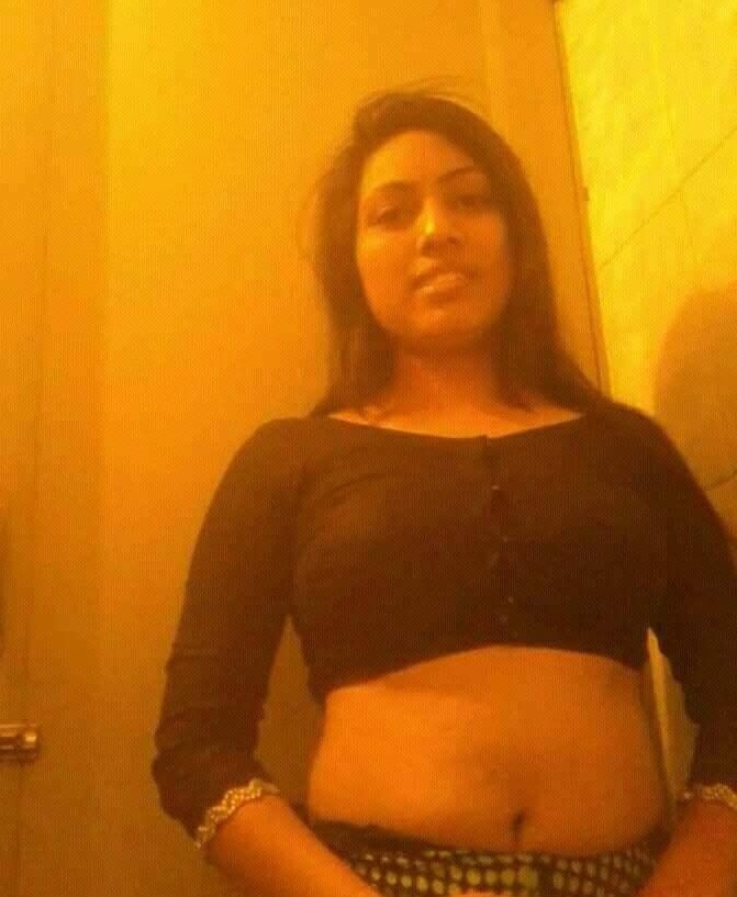 Wild Indian girl nude pics 2