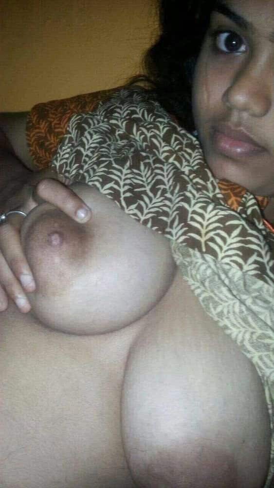 XXX sex photos of sexy Indian bhabhi, wife and teen girls 2